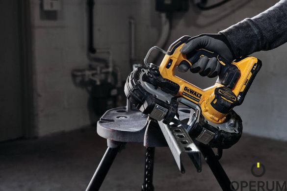 Пила стрічкова акумуляторна безщіткова DeWALT DCS377NT