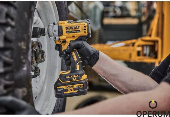 Гайкокрут ударний акумуляторний безщітковий DeWALT DCF891P2G