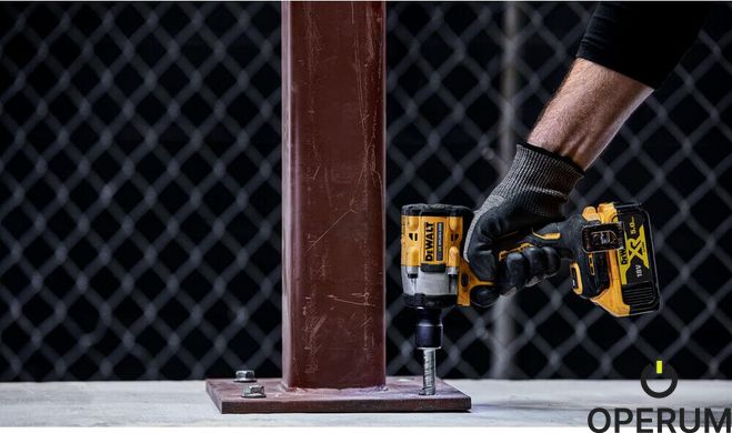 Гайкокрут ударний акумуляторний безщітковий DeWALT DCF921NT